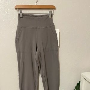 NWT Lululemon Align jogger